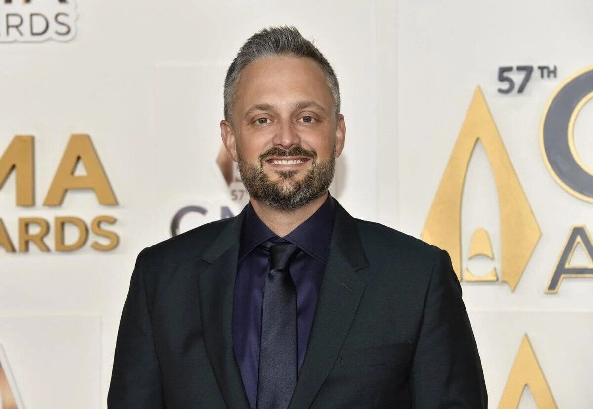 nate-bargatze.jpg